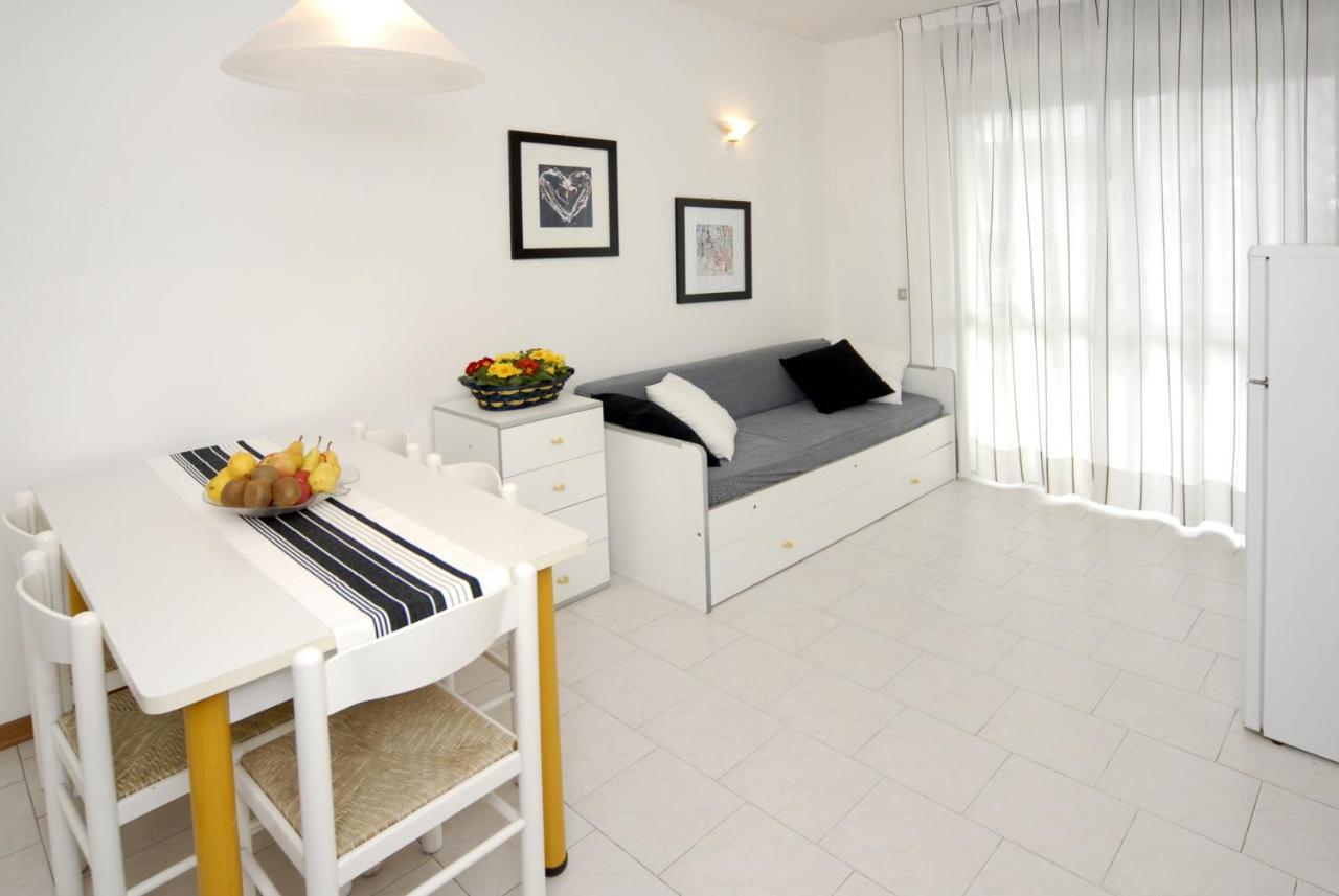 Ferienwohnung Laura Bibione Exterior foto